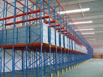 Conduzca en el sistema de la estantería del almacenamiento de Warehouse, plataforma selectiva que atormenta los 6m - el 12m