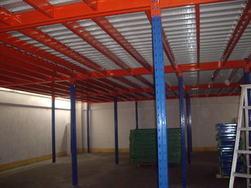 Pisos de entresuelo industriales pesados de la capacidad de carga con el suelo del acero/de la madera contrachapada